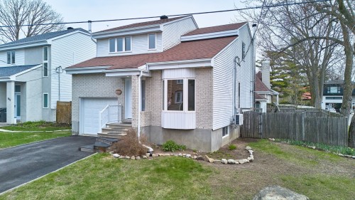 1089 Rue Colette  Laval (Fabreville), QC H7R 4S2