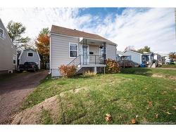 29 Copp ST Dieppe, NB E1A 2G9