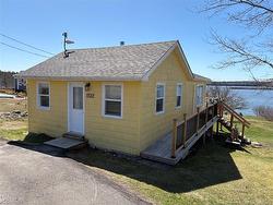 1512 Route 790 Dipper Harbour, NB E5J 1Y2