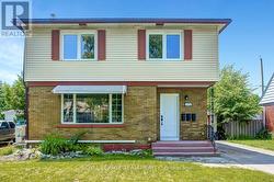 2 - 1952 OTHELLO AVENUE Ottawa, ON K1G 2A4