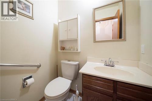 2057 Wincanton Crescent, Mississauga, ON - Indoor Photo Showing Bathroom