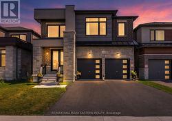 118 WHITEHAND DRIVE  Clarington (Newcastle), ON L1B 0W1