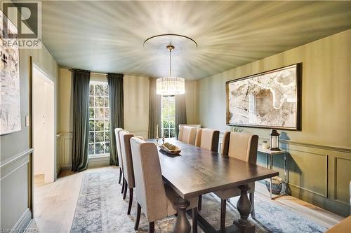 17 Braemar Place, Hamilton, ON - Indoor Photo Showing Dining Room
