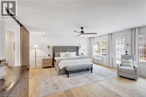 17 Braemar Place, Hamilton, ON - Indoor Photo Showing Bedroom