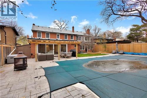 17 Braemar Place, Hamilton, ON - Outdoor