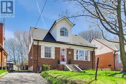 55 MEDFORD AVENUE Toronto, ON M1L 4G3