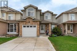 45 DOYLE DRIVE  Guelph (Clairfields/Hanlon Business Park), ON N1G 5E3