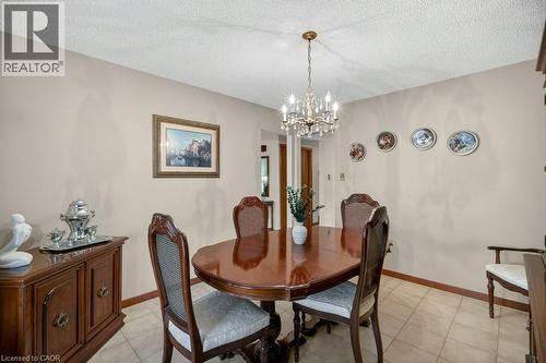 190 Deschene Avenue, Hamilton, ON - Indoor Photo Showing Dining Room