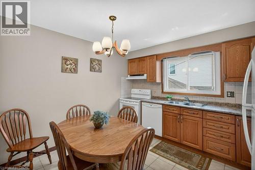 190 Deschene Avenue, Hamilton, ON - Indoor