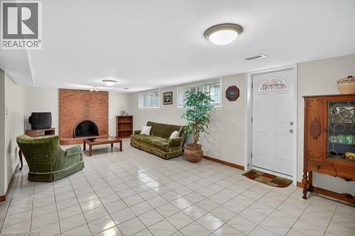 190 Deschene Avenue, Hamilton, ON - Indoor