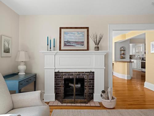 12 Banook Avenue, Dartmouth, NS 