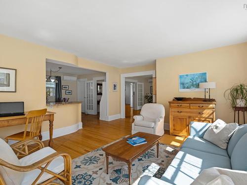 12 Banook Avenue, Dartmouth, NS 