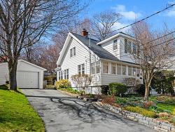 12 Banook Avenue  Dartmouth, NS B3A 2L4