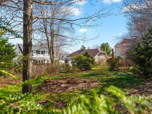 12 Banook Avenue, Dartmouth, NS 