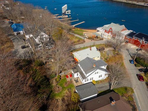 12 Banook Avenue, Dartmouth, NS 