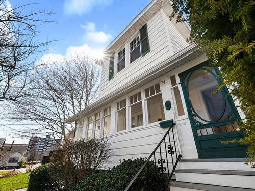 12 Banook Avenue, Dartmouth, NS 