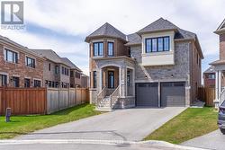 77 TERRAIN COURT  East Gwillimbury, ON L9N 0T2