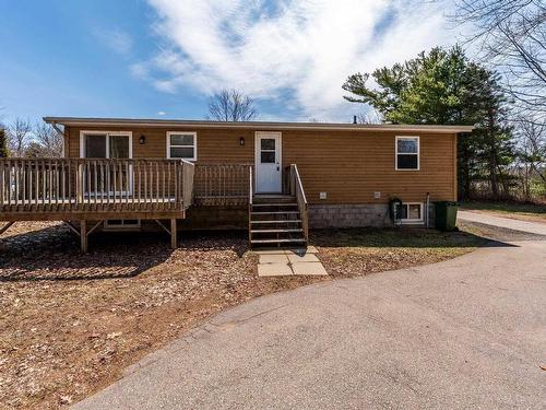 1 Pinecrest Drive, Middleton, NS 