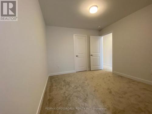 68 Stauffer Crescent, Markham, ON - Indoor Photo Showing Other Room