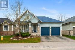 8 CLUBHOUSE DRIVE Collingwood, ON L9Y 4Z6
