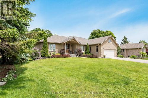 5 BLAKE COURT  Wasaga Beach, ON L9Z 1R8