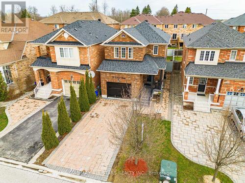 19 CORONET STREET  Whitchurch-Stouffville, ON L4A 0X8