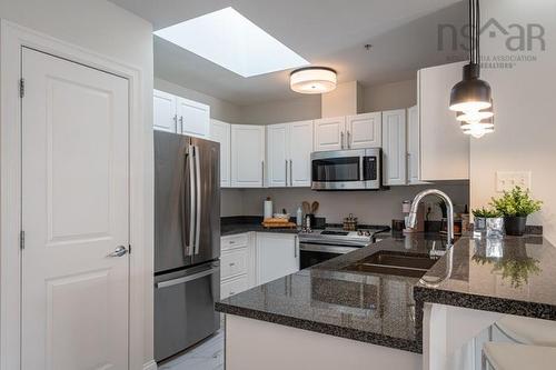 402 3807 Mont Blanc Terrace, Halifax, NS 