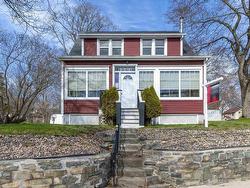 212 Windmill Road  Old Dartmouth, NS B3A 1G2