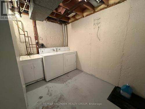 2912 Fairlea Crescent, Ottawa, ON - Indoor Photo Showing Laundry Room