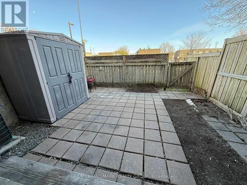 2912 Fairlea Crescent, Ottawa, ON - Outdoor