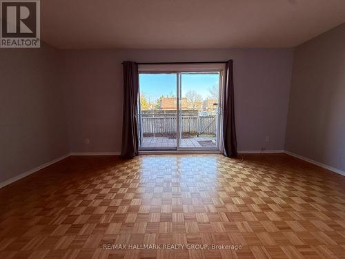 2912 Fairlea Crescent, Ottawa, ON - Indoor Photo Showing Other Room