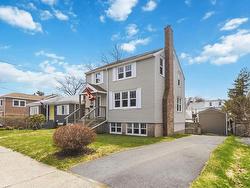 3188 Hemlock Street  Halifax, NS B3L 4B6