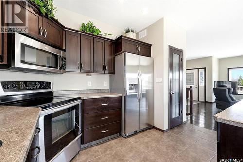 24 Bardel Crescent, Pilot Butte, SK - Indoor Photo Showing Kitchen
