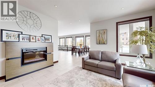 2098 Riverbend View, Regina, SK - Indoor Photo Showing Living Room