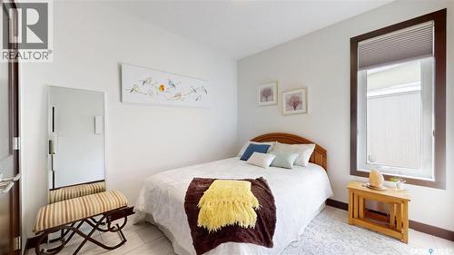 2098 Riverbend View, Regina, SK - Indoor Photo Showing Bedroom