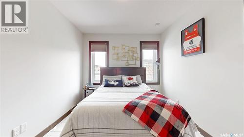 2098 Riverbend View, Regina, SK - Indoor Photo Showing Bedroom