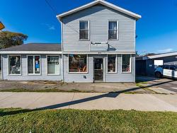 610 Main Street  Yarmouth, NS B5A 1J9