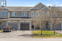 529 PEPPERVILLE CRESCENT  Ottawa, ON K2M 0E5