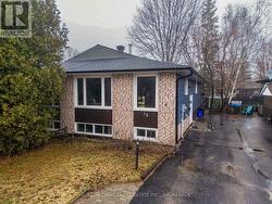 13 ROSEDALE COURT North Bay (Ferris), ON P1A 3W1