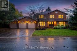 35 DENNIS DRIVE  King, ON L7B 1C8