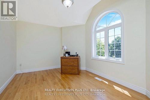 2547 Morrison Avenue, Mississauga, ON - Indoor Photo Showing Other Room