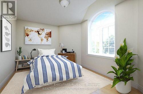 2547 Morrison Avenue, Mississauga, ON - Indoor Photo Showing Bedroom