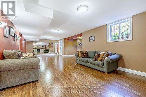 2547 Morrison Avenue, Mississauga, ON - Indoor Photo Showing Other Room