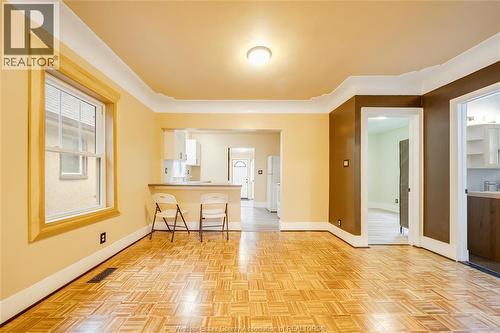 1046 Elsmere, Windsor, ON - Indoor Photo Showing Other Room