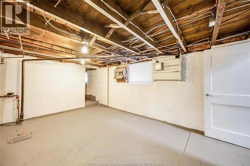 1046 Elsmere, Windsor, ON - Indoor Photo Showing Basement