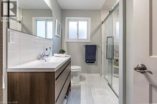 1345 Ester Drive, Burlington, ON - Indoor Photo Showing Bathroom