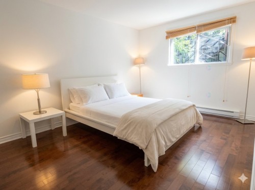 Bedroom - 3528 Av. Coloniale, Montréal (Le Plateau-Mont-Royal), QC - Indoor Photo Showing Bedroom