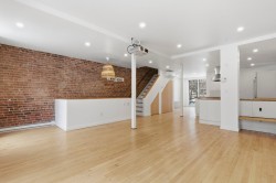 3811 Rue St-Dominique  Montréal (Le Plateau-Mont-Royal), QC H2W 2A2