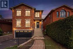 128 BURNDALE AVENUE Toronto, ON M2N 1S9