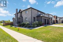 2849 HEARDCREEK TRAIL  London North (North S), ON N6G 0W1